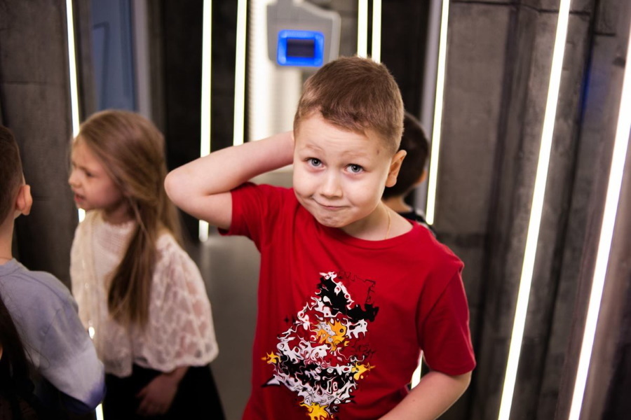 Квест в реальности Among Us от компании 101 квест Квест в реальности Among Us от компании 101 квест