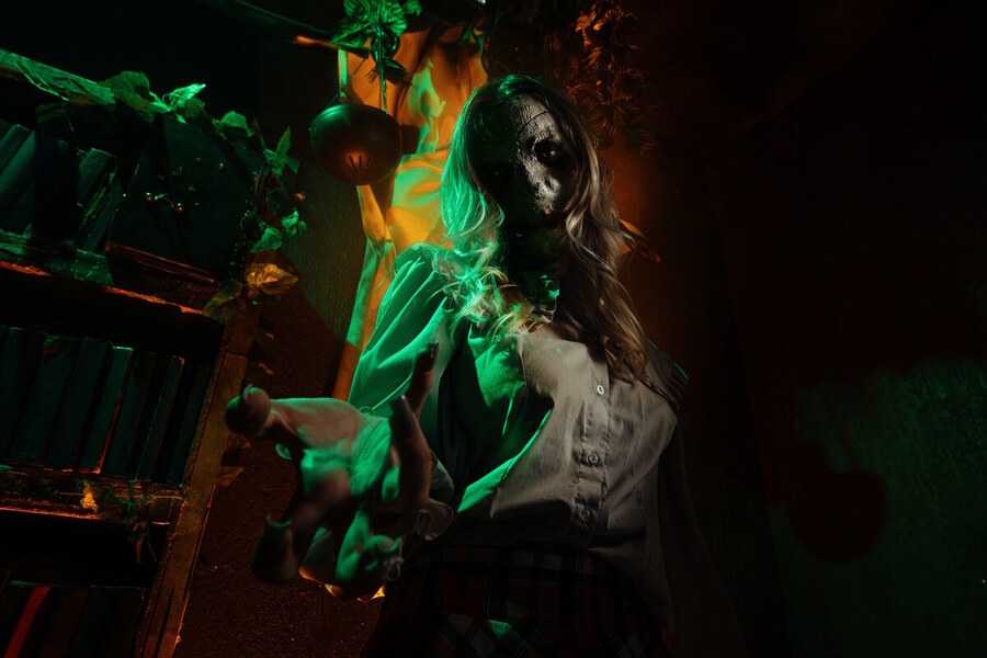 Квест в реальности Хостел от компании Паника Квест в реальности Хостел от компании Паника